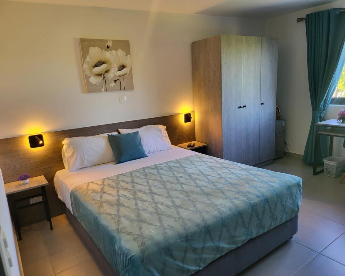 Hotel Oasis-Dream Holidays - La Petite France San Bernardino Dış mekan fotoğraf