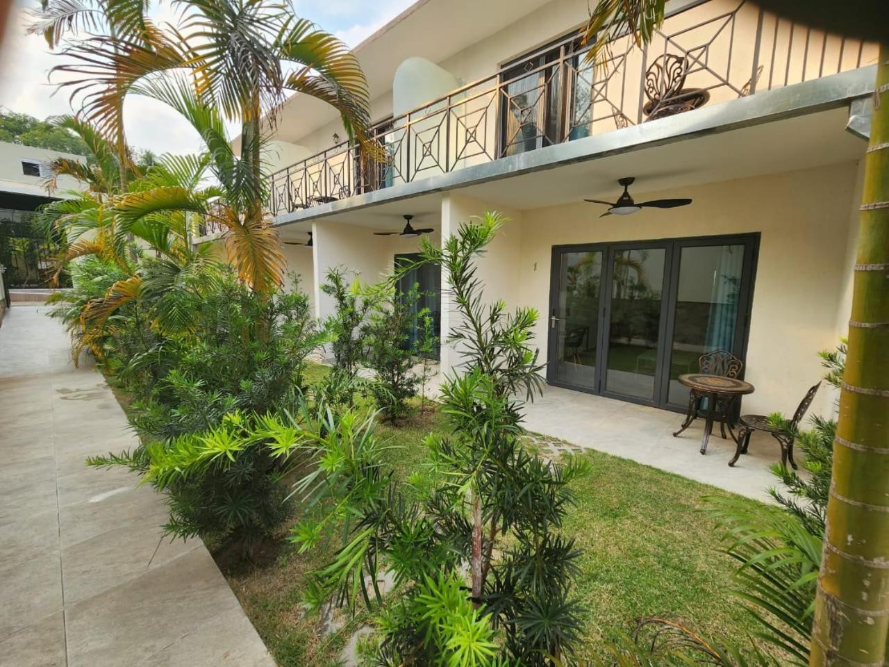 Hotel Oasis-Dream Holidays - La Petite France San Bernardino Dış mekan fotoğraf